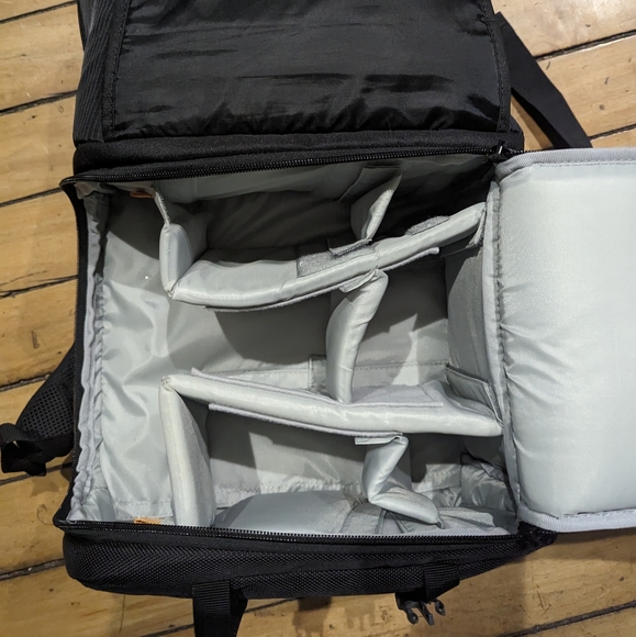 Lowepro Camera Bag Black OS - Picture 2 of 2